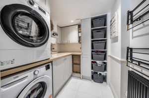 Utility room- click for photo gallery